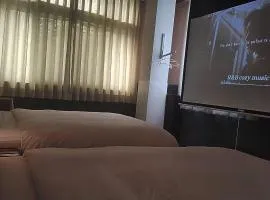 山露露品茶 70年代老房子 六至十人 包層民宿