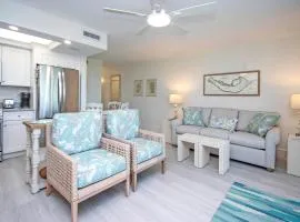 Serene condo steps from the beach Sanibel Island - Sandalfoot 1B2