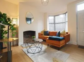 3-Bed Home Perfect for Exploring Nottingham & Derby