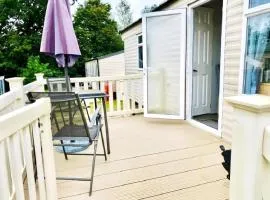 Homely Caravan With Side Decking At Valley Farm, Essex Ref 46286V