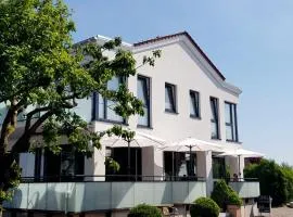 Haus Achtern Diek in erster Reihe am Meer