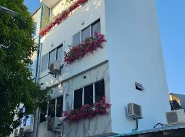 Naseema Hiya - Central Ukulhas Residences, apartment in Ukulhas