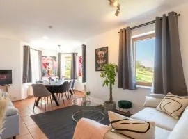 Living between heaven and forest