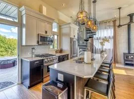 Incredible Waterfront Villa with Stunning Sights in Gary, Indiana