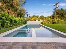 Tulum Inspired Villa W. Pool, Theater, Office 5B6B