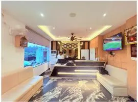 GC INTERNATIONAL - New Digha Sea Beach Hotel with SWIMMING POOL, PARKING, PRIVATE GYM, RESTAURANT