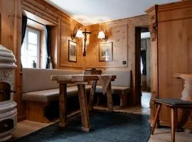 Löw Chalet Suite 2, Steps from the Slopes by 360 Estates