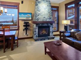 Stonegate Resort Unit C403, hôtel à Big White