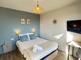 Appart'Hôtel avec Balcon et Netflix - Avignon gare TGV Confluence, ξενοδοχείο στην Αβινιόν