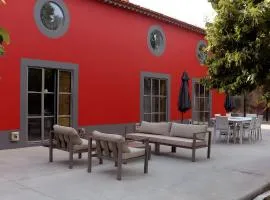 Big Red Barn - Spectacular Villa