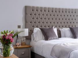 The Warren Estate, hotel en Little Baddow