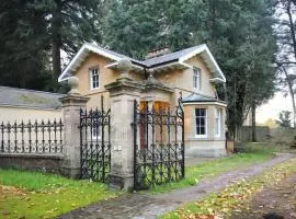 The Church Lodge by Mint Stays