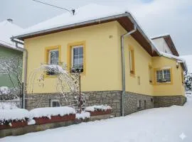 Žltý domček - Apartmán Švábovce