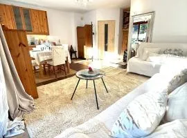 Apartament De Lux z ogródkiem Parking Centrum Duża Krokiew Krupówki