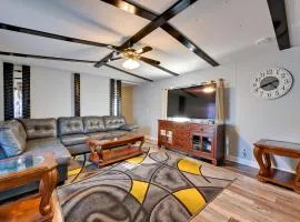 Heart of Greensboro Pet-Friendly Gem 3 Mi to Dtwn