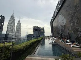 Kuala Lumpur KLCC by Nexus 48