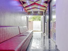 Hotel O CeeRock, hotel dicht bij: Nationale luchthaven Raja Bhoj - BHO, 