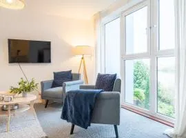 Modern 2BR Apartment with Water Views & Balcony