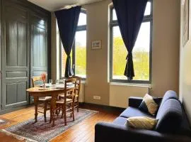 T2 spacieux & calme - vue jardin, Amiens centre