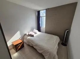 Cuarto amoblado en la Loma del Indio, El Poblado con vista a la ciudad