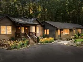 Dahlia House, 3 BDRM Walk To Town