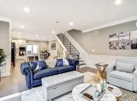 Exceptional Downtown Townhome with Roof Deck -4Bedroom & 3Baths