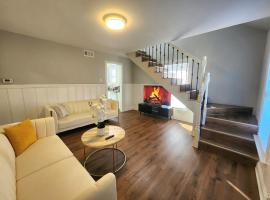 Crestwood Gem, Hotel in Crestwood