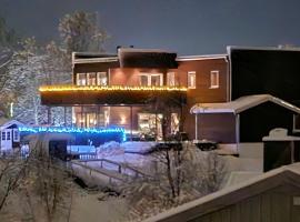 LØVEHAUGEn, hotel in Tromsdalen