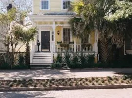 111 Waldburg street Beautifully Renovated Historic 5 bedroom 5 bath