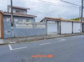 Casa no Centro de Peruibe a 750m da Praia