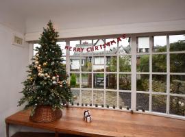 4 Bed in Beaumaris 94501, hotel v destinaci Llanddona