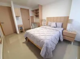 09 Magnífica habitación cerca CAS Consulado, Expo