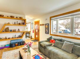 12 Mi to Bozeman: Duplex w/ Sauna & Yard, hotel in Belgrade