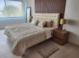 15 Súper Loft con Aire Acondicionado, Consulado