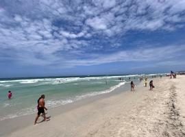 Vida Playa el Agua, ξενοδοχείο σε La Mira