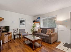 Heavenly Chairview Condo home, ξενοδοχείο σε Stateline