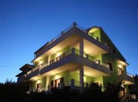 Apartments with parking space Vrboska, Hvar - 24967