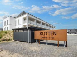 4 person holiday home in Ringkøbing-By Traum โรงแรมในโซนเดอวิก
