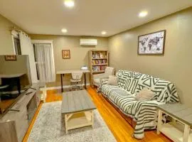 2BR Home Near Airport