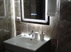 Pino Longe, Río Celeste