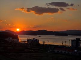 Aquarius, hotel en Geoje