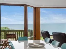 Green Bay 3 Unit 3 14 Merrilli - Beachfront - No Linen Included