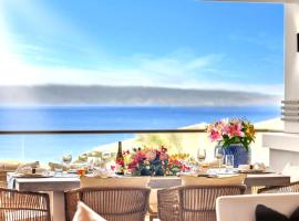 NEW KBM Resorts FREE CAR Hale Nalu At Montage Kapalua Bay Sleeps 10 Oceanfront 3-Bedroom Condo with Daily Housekeeping Spa MON-6302, ξενοδοχείο σε Honokahua