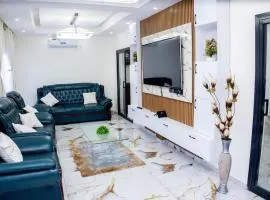 Modern & Cozy Family Apartment - Yaoundé