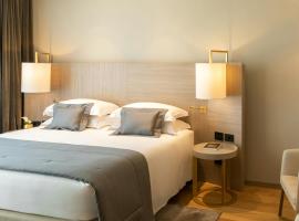 Rosa Grand Milano - Starhotels Collezione – hotel w Mediolanie