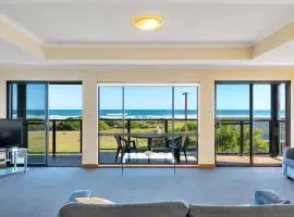 Coast View - 39b Hargreaves - Family - Beach