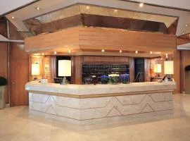 Starhotels President