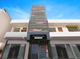 Townhouse Jagatpura Railway Station Formerly Hotel Buddhi, hotel in Jaipur