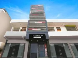 Super Townhouse Jagatpura Railway Station Formerly Hotel Buddhi