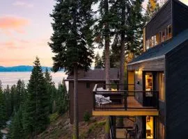 Lake Tahoe Luxury Cabin by AvantStay Lake View